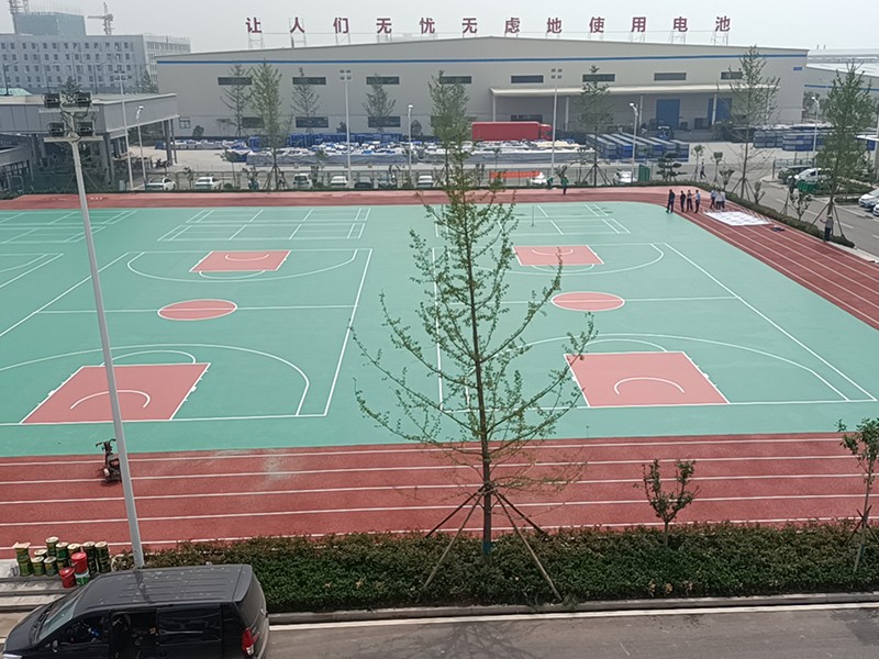 深圳比亞迪坪山一期硅PU球場和跑道工程
